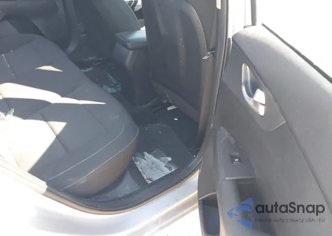 2021 Kia Forte Lxs z USA, uszkodzony, nr VIN 3KPF24AD4ME363332